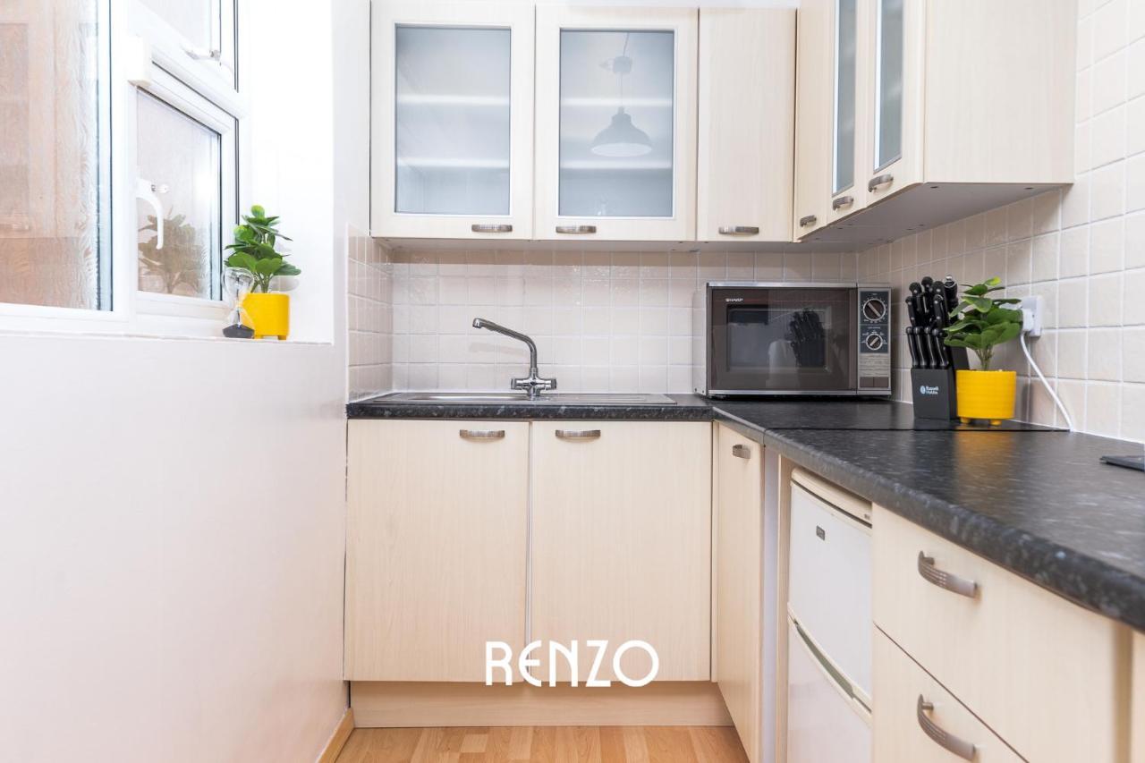 Bright And Warm 1-bed Annexe In West Bridgford, By Renzo, Free Driveway Parking! Apartment